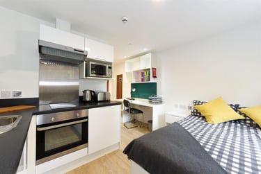 1 bed studio, Vincents Walk, City Centre, Southampton, SO141JY - Image 5